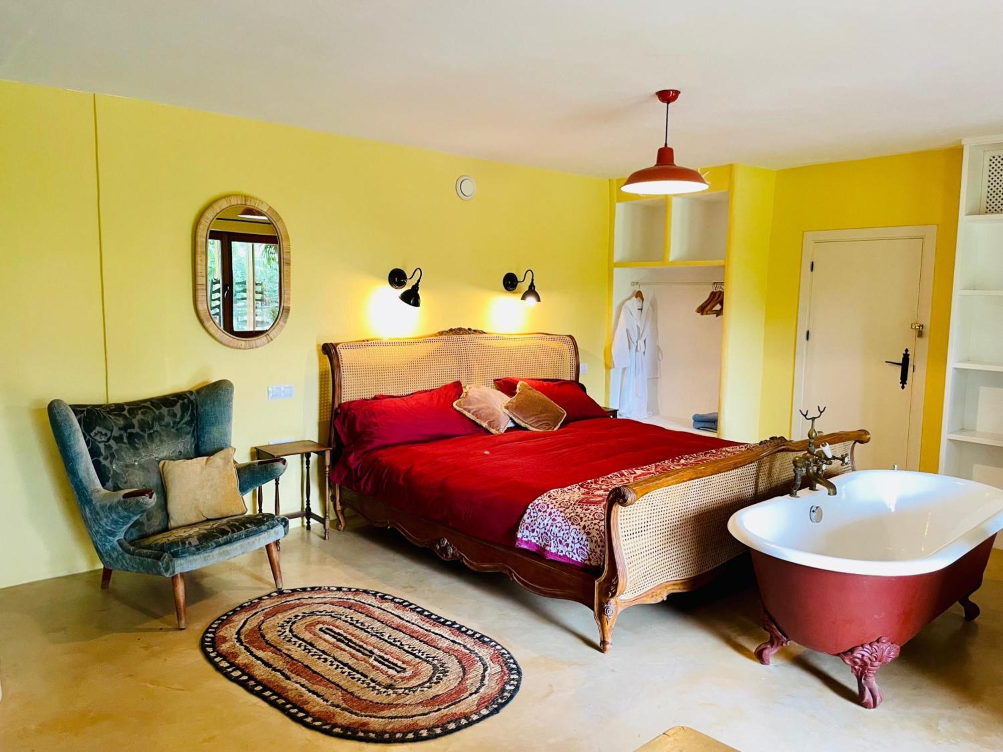 Beautiful Coastal Retreat In Punta Paloma Tarifa Apartment ภายนอก รูปภาพ